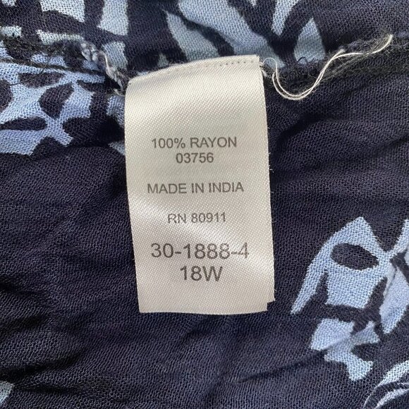 Roaman's Blue Floral Short Sleeve Lightweight Button Down Rayon Top, 18W #291 - Picture 8 of 10